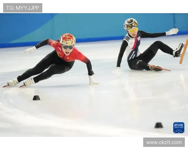 中国女子3000米接力获铜 荷兰夺冠