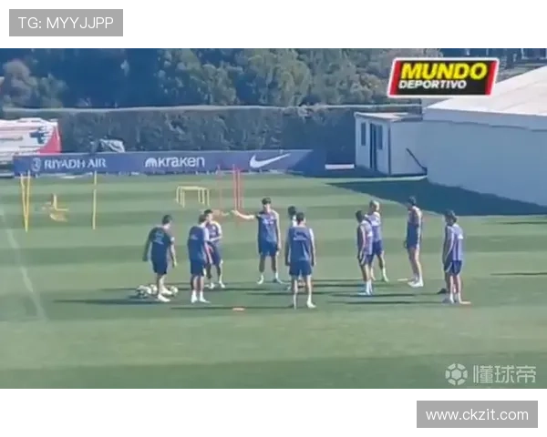 世体:运动中的皮球触碰普维尔算点球 世体:运动中的皮球触碰普维尔算点球